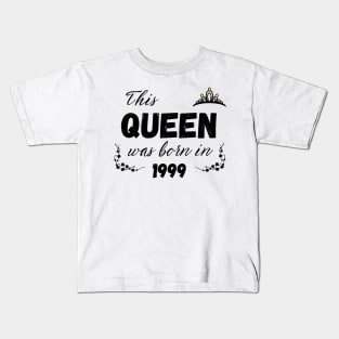 Queen born in 1999 Kids T-Shirt